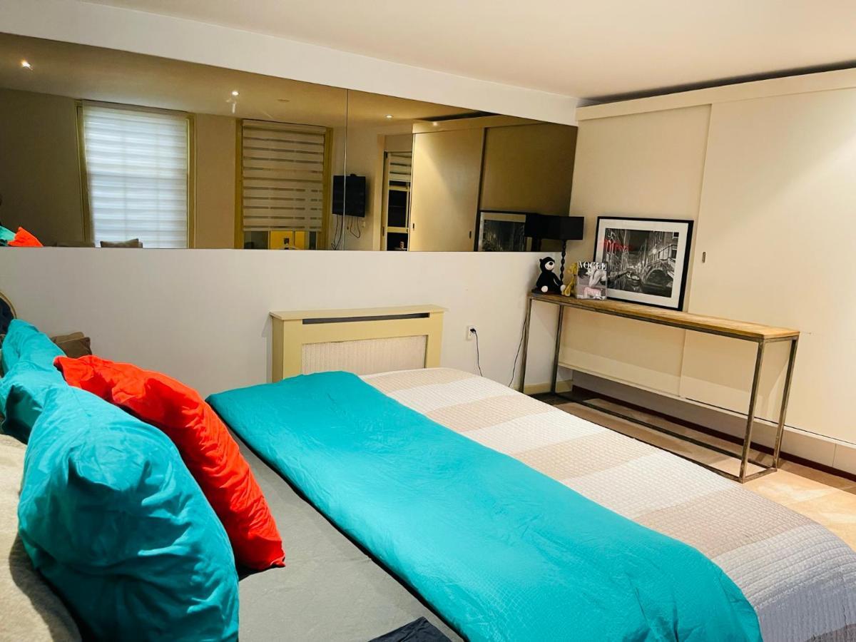 Bed & Breakfast Red Light District Canal View